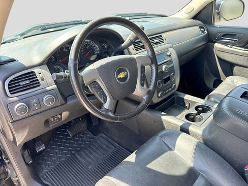 Used 2013 Chevrolet Silverado 1500 LTZ w/ LTZ Plus Package AWD/4WD image 2
