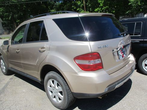 Used 2006 Mercedes-Benz ML 350 4MATIC image 4