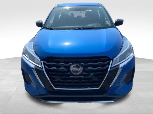 Used 2024 Nissan Kicks S FWD image 15
