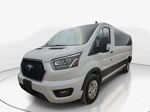 Used 2023 Ford Transit 350 XLT RWD image 10