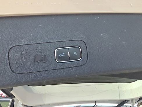 Used 2025 Lincoln Aviator AWD w/ Equipment Group 101A image 7