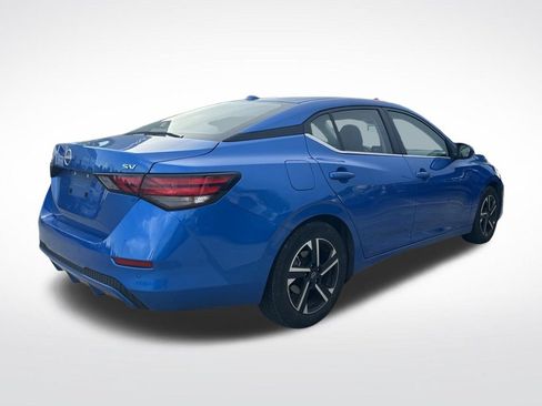 Used 2024 Nissan Sentra SV FWD image 7