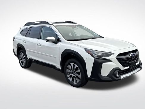 Used 2024 Subaru Outback Touring XT image 8