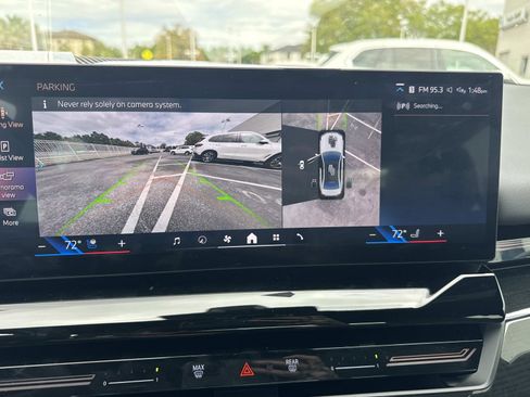 Used 2026 BMW 530i w/ Premium Package image 23