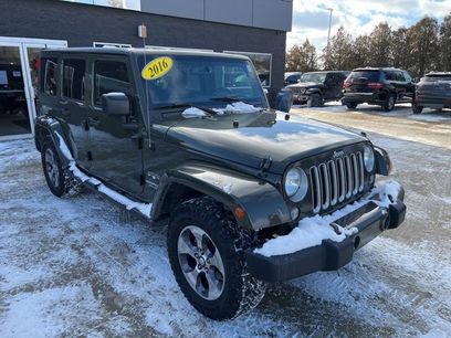 Used 2016 Jeep Wrangler Unlimited Sahara w/ Dual Top Group