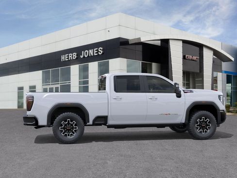New 2026 GMC Sierra 2500 AT4X image 5