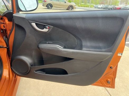 Used 2011 Honda Fit Sport image 18