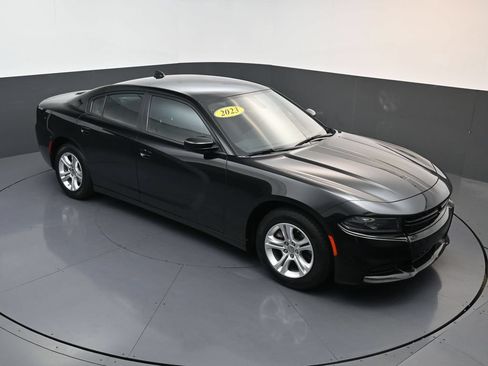 Used 2023 Dodge Charger SXT RWD image 17