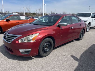 Used 2015 Nissan Altima 2.5 S w/ Power Driver Seat Package