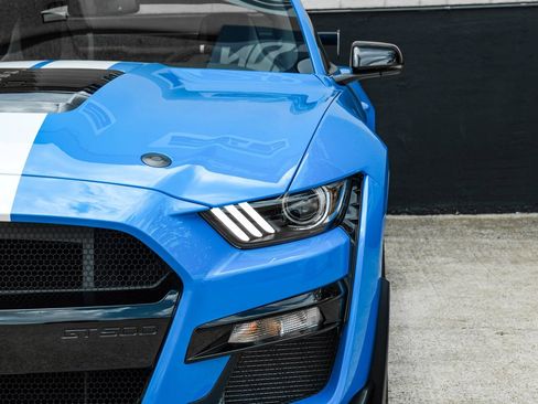 Used 2022 Ford Mustang Shelby GT500 w/ Carbon Fiber Track Pack RWD image 44