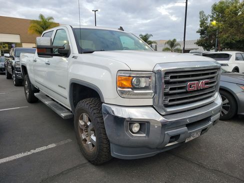 Used 2017 GMC Sierra 2500 SLT AWD/4WD image 2