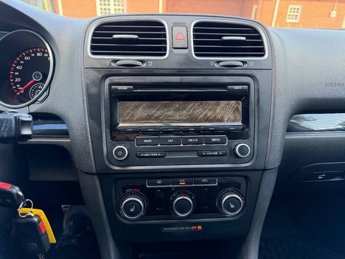 Used 2013 Volkswagen GTI 4-Door FWD image 16