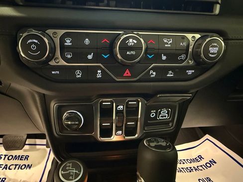 New 2026 Jeep Wrangler Sahara image 29