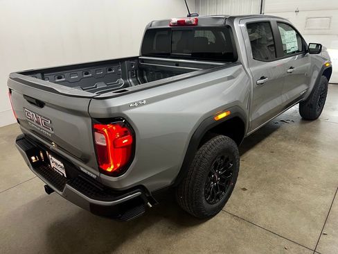 New 2026 GMC Canyon Elevation w/ Convenience Package image 3