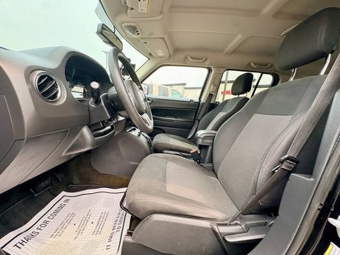 Used 2016 Jeep Patriot Sport w/ Power Value Group FWD image 10