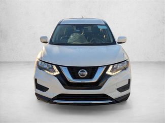 Used 2020 Nissan Rogue S FWD video 2
