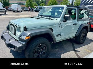 Used 2024 Jeep Wrangler Sport AWD/4WD video 1