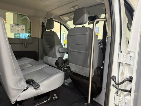 Used 2019 Ford Transit 350 XL RWD image 27