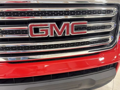 Used 2019 GMC Canyon SLE image 23