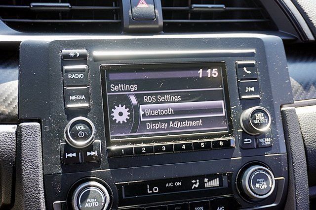 Used 2018 Honda Civic Sport image 32