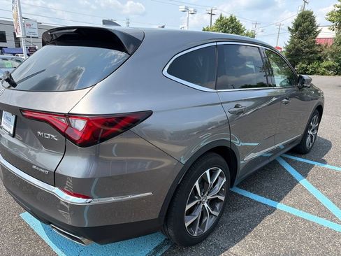 Used 2024 Acura MDX SH-AWD w/ Technology Package image 6