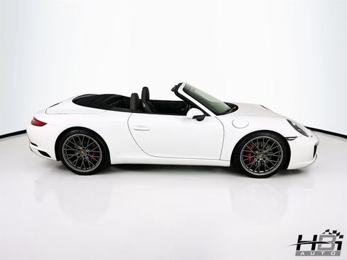 Used 2017 Porsche 911 Carrera S image 19