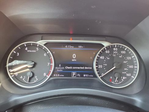 Used 2024 Nissan Sentra SV FWD image 28