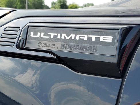 Used 2024 GMC Sierra 2500 Denali Ultimate image 38