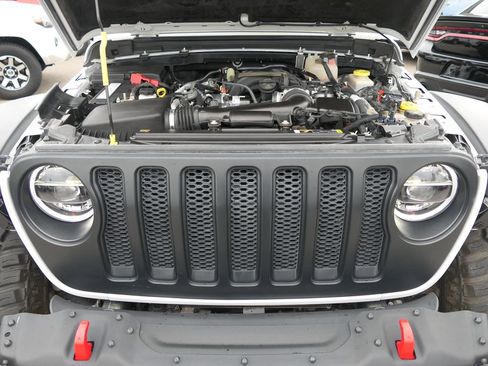 Used 2022 Jeep Wrangler Rubicon w/ Steel Bumper Group image 24