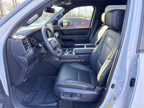 Used 2025 Toyota Tundra Limited image 14