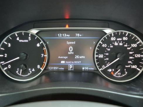 Used 2019 Nissan Altima 2.5 SR FWD image 20