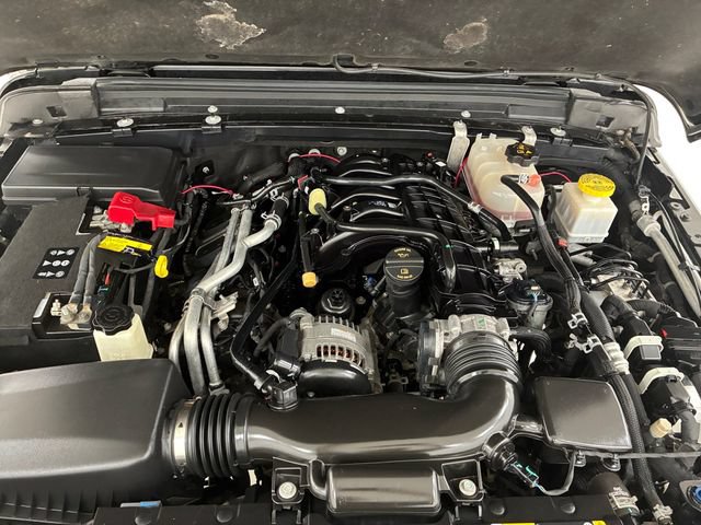 Used 2023 Jeep Gladiator Overland AWD/4WD image 11