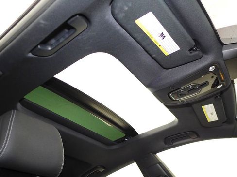 Used 2023 Audi A7 3.0T Premium w/ Convenience Package image 18