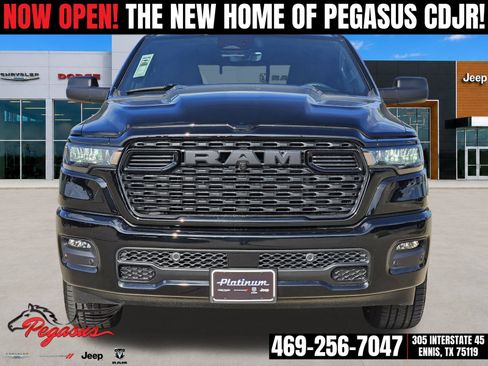 New 2026 RAM 1500 Express AWD/4WD image 6