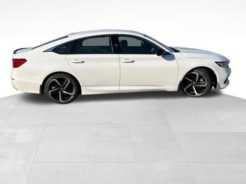 Used 2021 Honda Accord Sport image 8