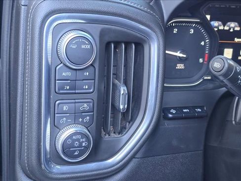 Used 2021 GMC Sierra 3500 Denali w/ Denali Ultimate Package image 16