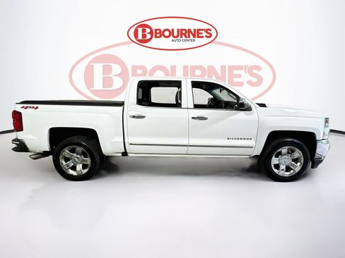Used 2018 Chevrolet Silverado 1500 LTZ w/ Sport Package AWD/4WD image 12