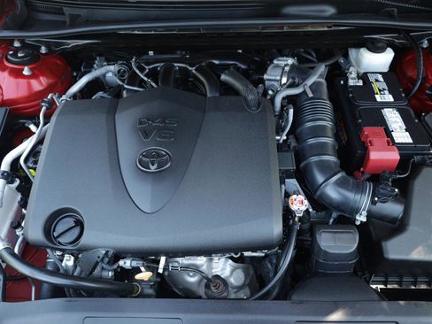 Used 2023 Toyota Camry XSE w/ Navigation Package FWD image 18