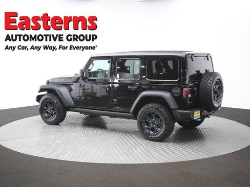 Used 2023 Jeep Wrangler Unlimited w/ Sun & Screen Package AWD/4WD image 63