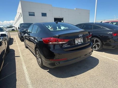 Used 2017 Hyundai Elantra Value Edition FWD image 2