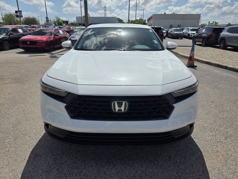 Used 2025 Honda Accord LX image 17