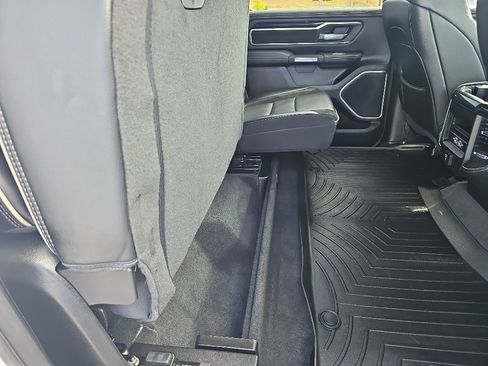 Used 2022 RAM 1500 Laramie w/ Sport Appearance Package AWD/4WD image 27