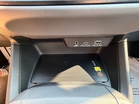 Used 2025 Subaru Crosstrek 2.5i Sport AWD/4WD image 18