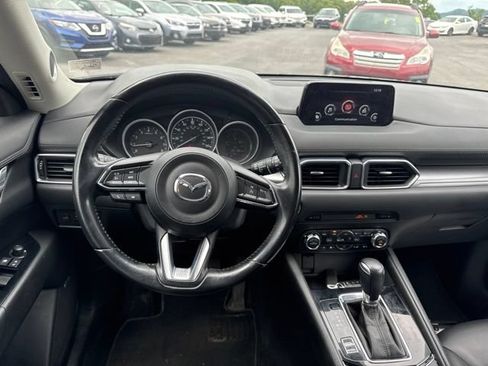 Used 2017 MAZDA CX-5 Touring w/ Preferred Equipment Package AWD/4WD image 15