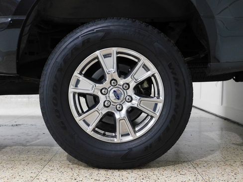 Used 2015 Ford F150 XLT w/ Trailer Tow Package image 91