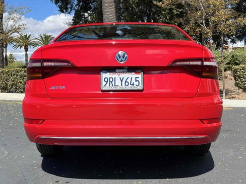 Used 2019 Volkswagen Jetta S image 47