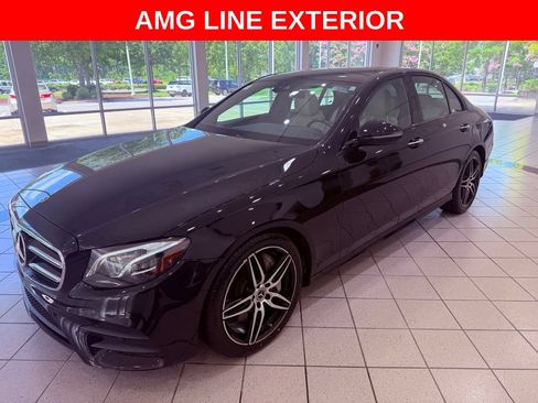 Used 2020 Mercedes-Benz E 350 Sedan image 3