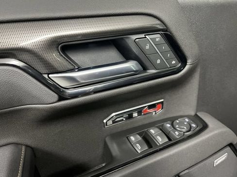 Certified 2025 GMC Sierra 1500 AT4 w/ AT4 Premium Package AWD/4WD image 24