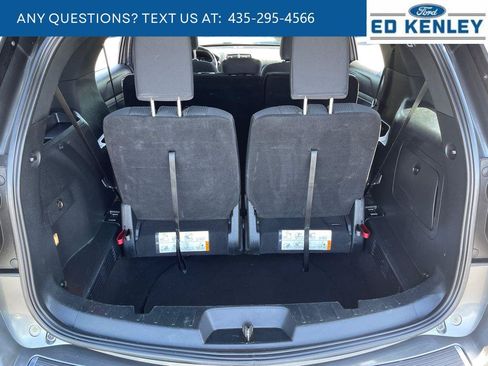Used 2018 Ford Explorer XLT w/ Equipment Group 201A AWD/4WD image 32