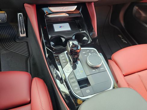 New 2025 BMW X4 xDrive30i w/ Premium Package image 22